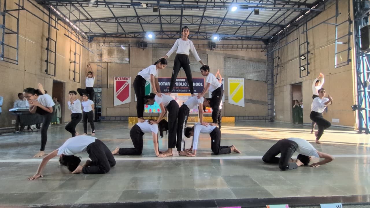 GLIMPSES OF INTERDISCIPLINARY WEEK(SCIENCE +PHYSICAL  EDUCATION)