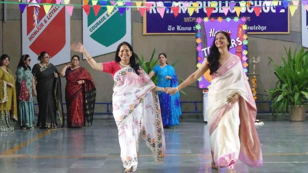 TEACHER'S DAY  AT A GLANCE